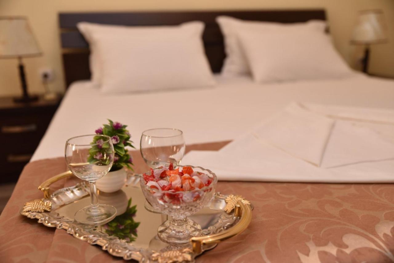 Guest House Evropa 2 乌尔齐尼 外观 照片