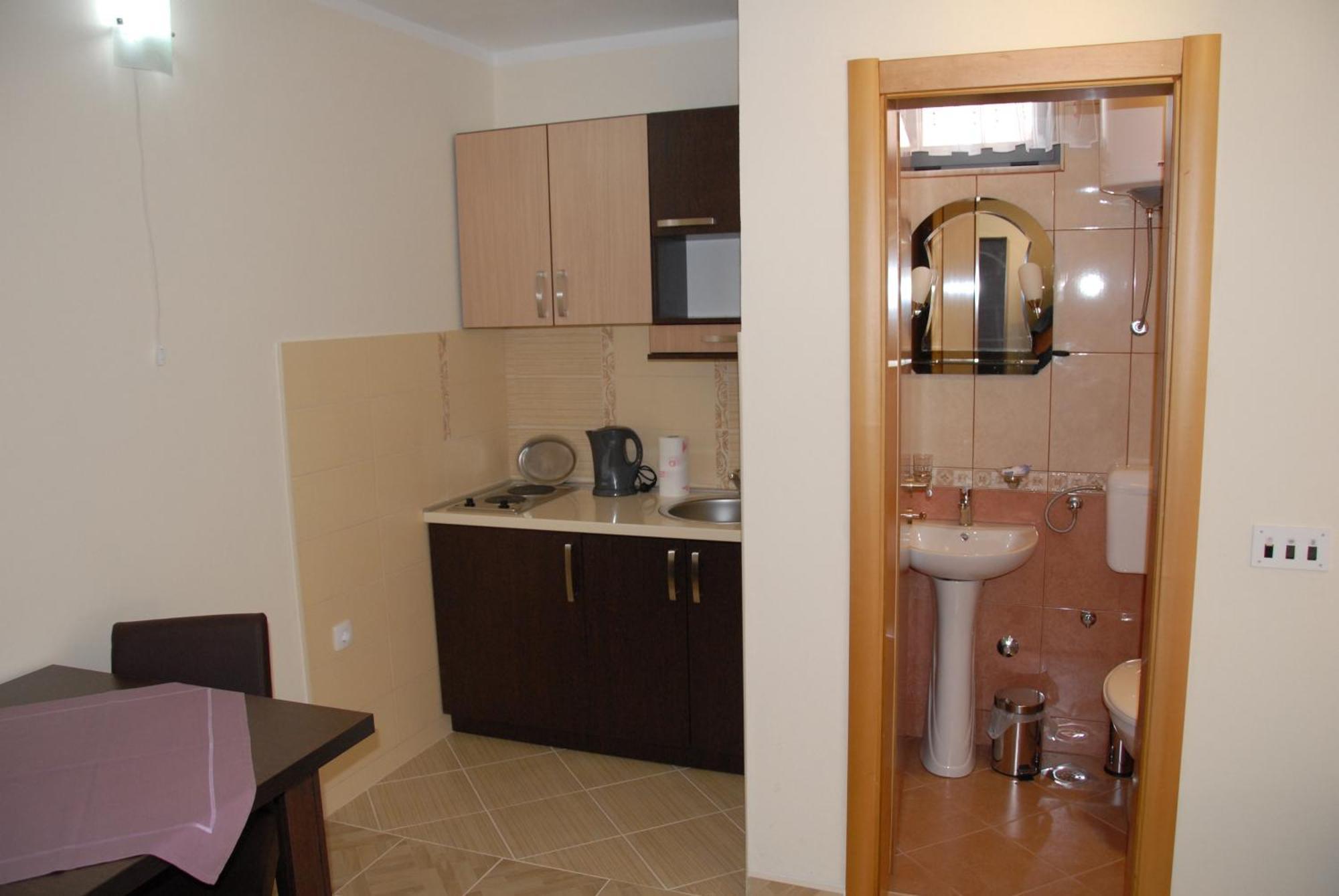 Guest House Evropa 2 乌尔齐尼 外观 照片
