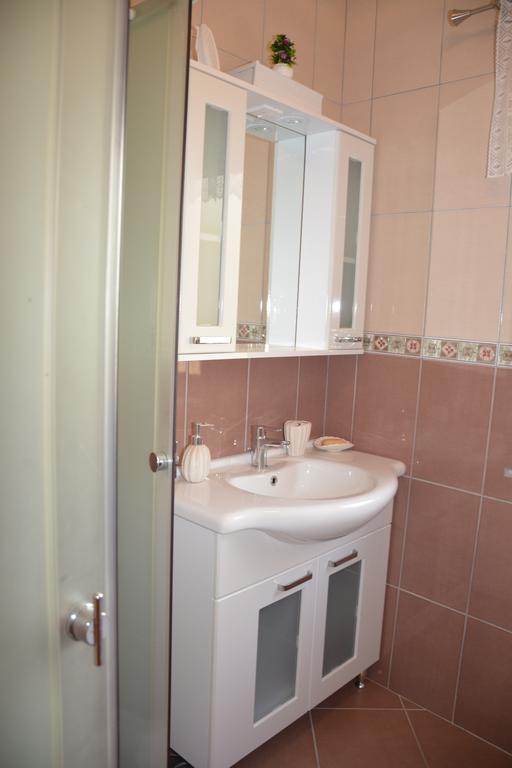 Guest House Evropa 2 乌尔齐尼 外观 照片