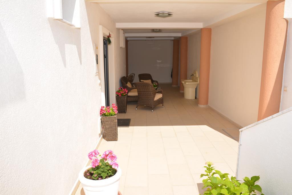 Guest House Evropa 2 乌尔齐尼 外观 照片